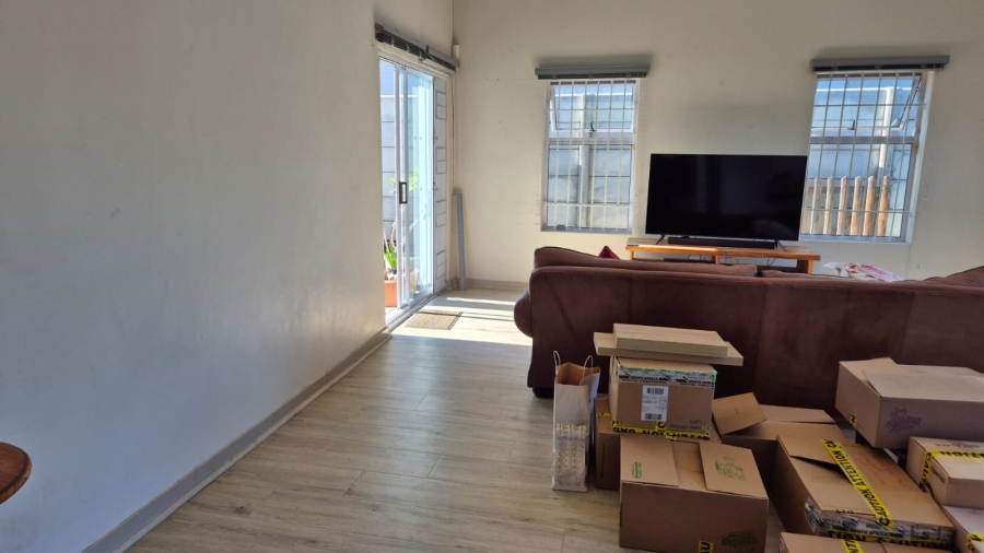 To Let 3 Bedroom Property for Rent in Parklands North Western Cape